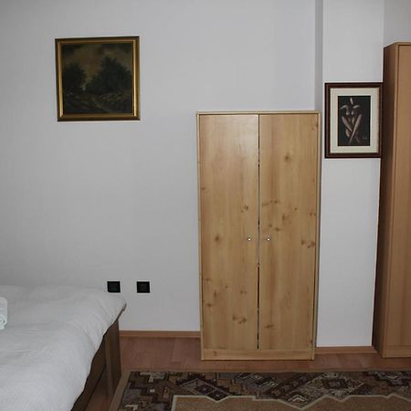 Apartment Anna Загреб Екстериор снимка
